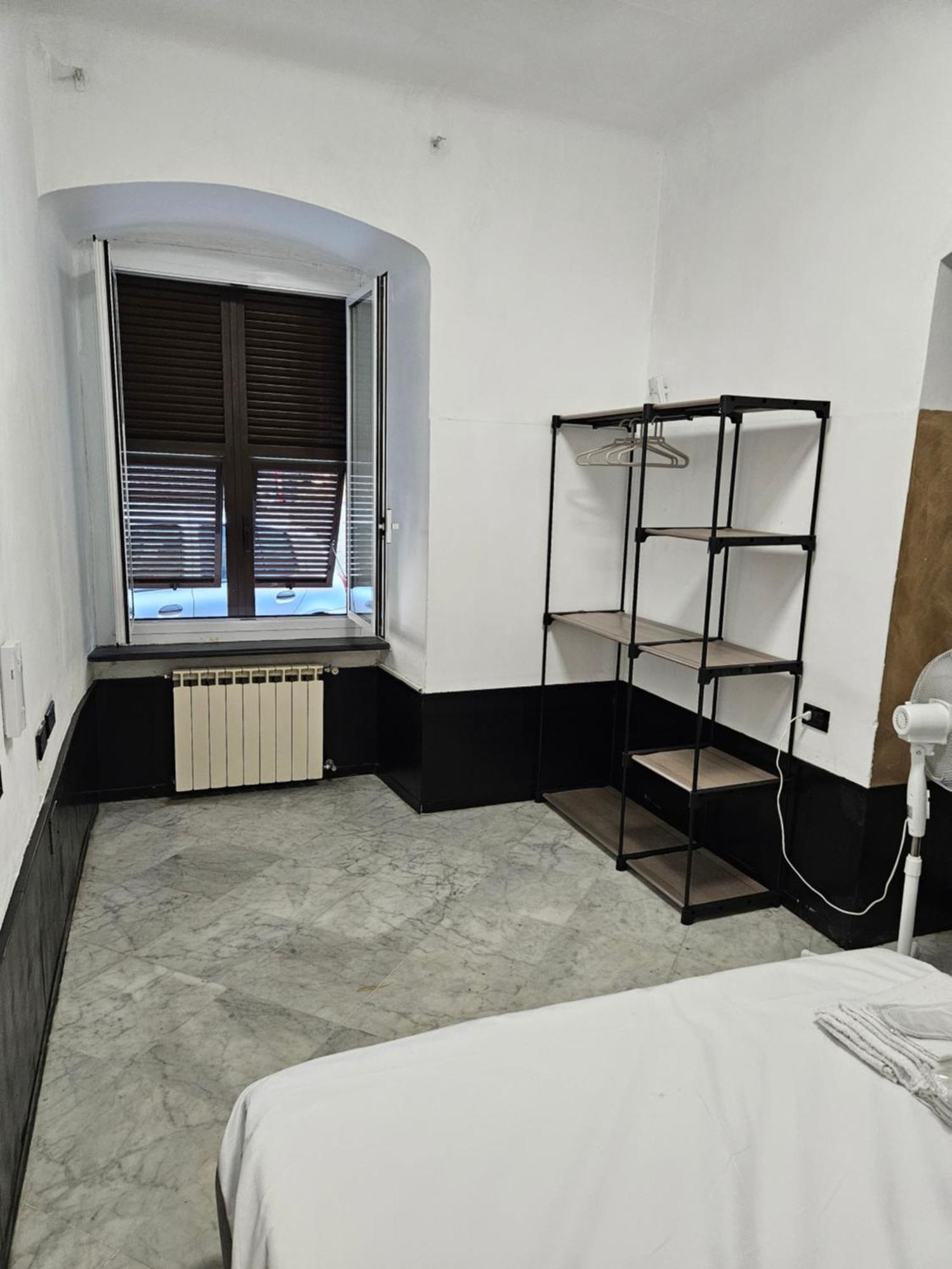 Casa Regis - Free Parking Hotel Genova Kültér fotó