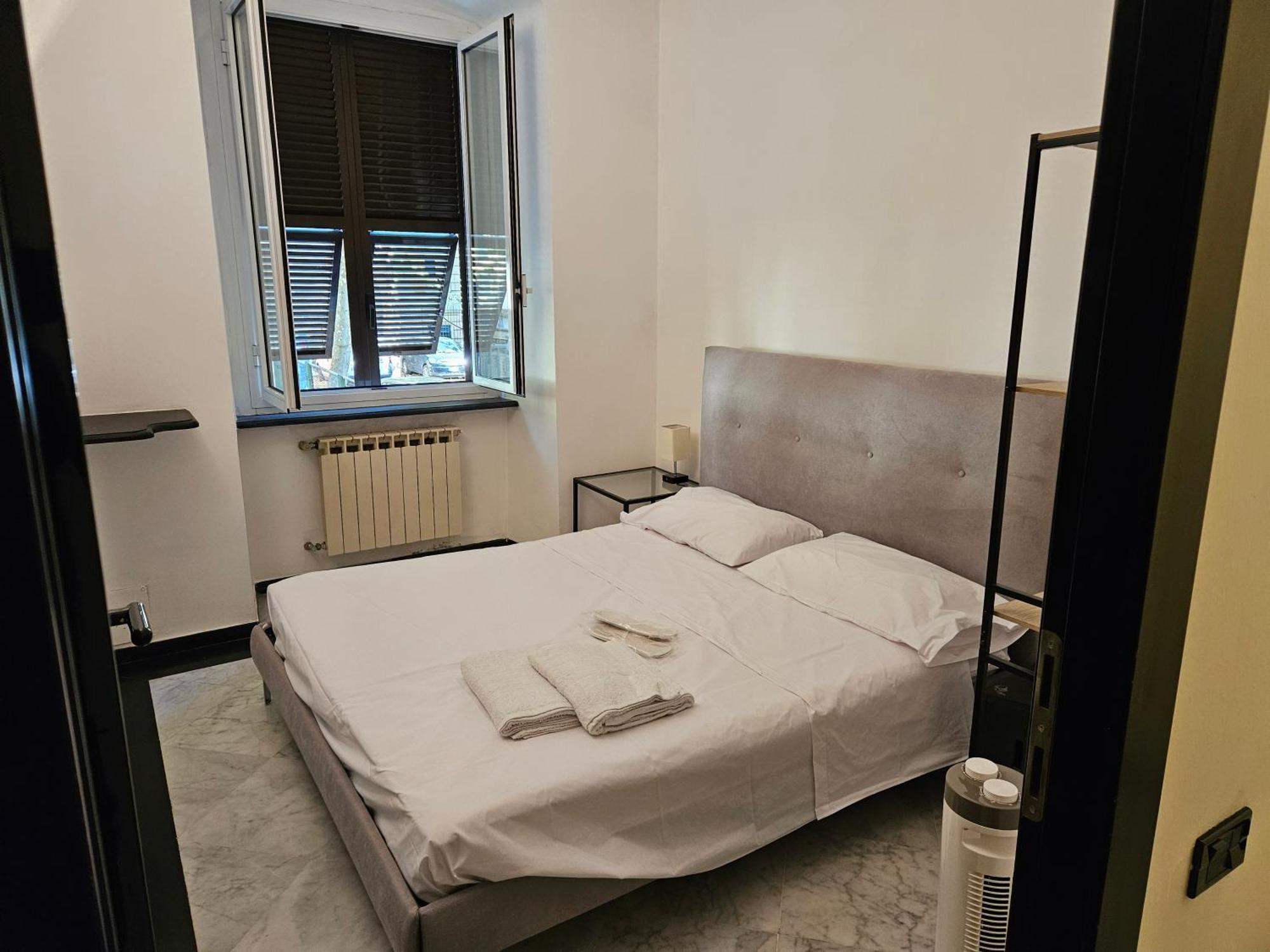 Casa Regis - Free Parking Hotel Genova Kültér fotó